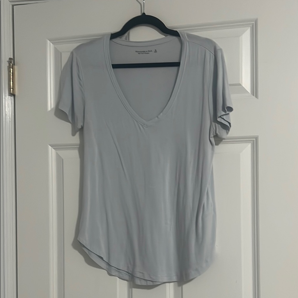 Abercrombie and fitch blue v neck shirt